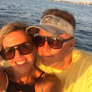 Meet your Posher, Brook